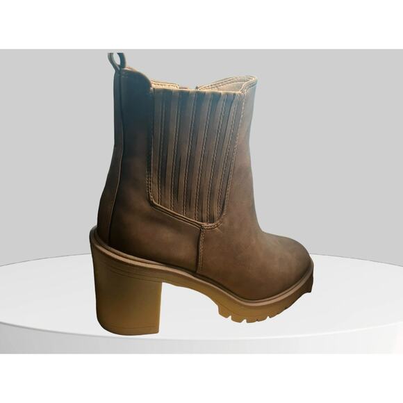 Dolce Vita Lug Sole Ankle Boots Womens size 8 - Picture 11 of 15